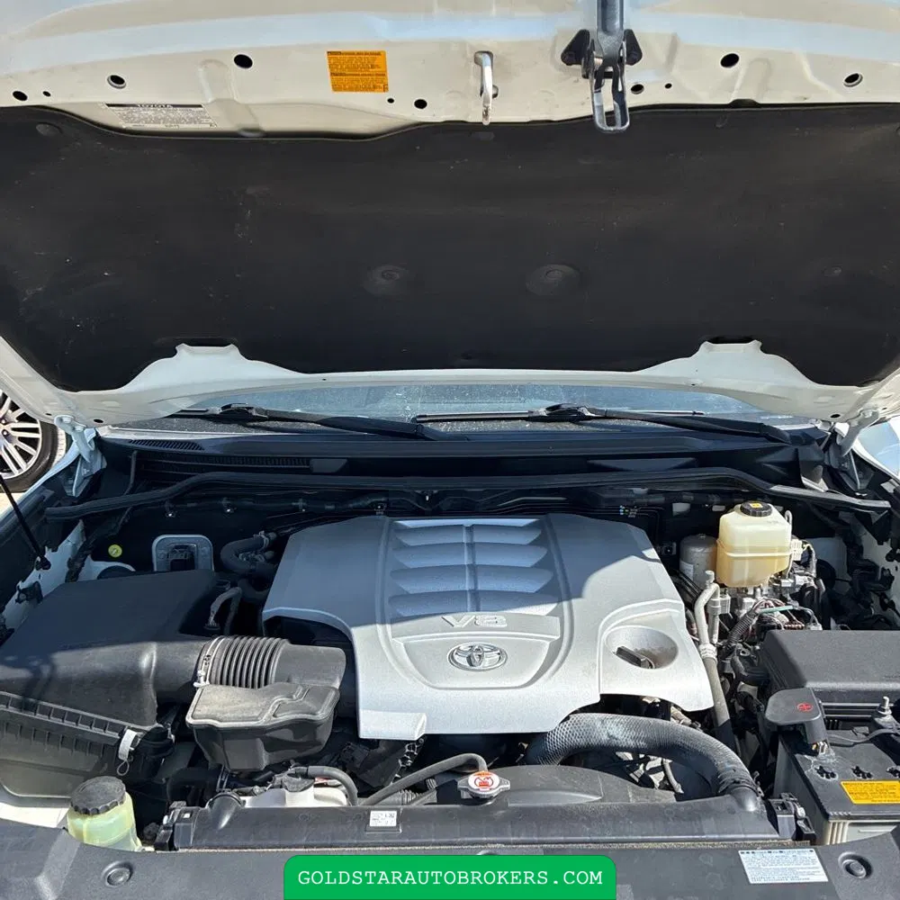 2020 Toyota Land Cruiser Base
