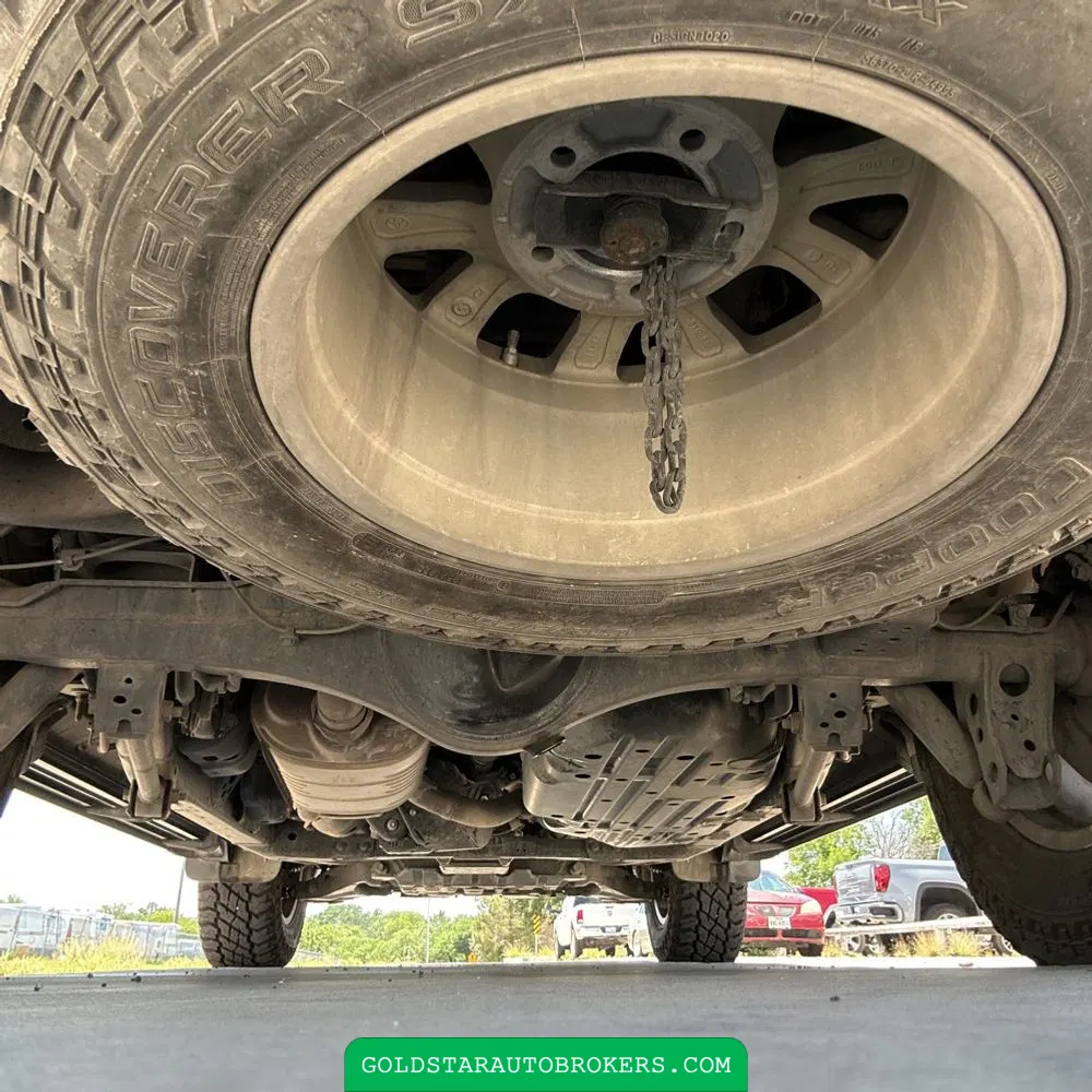 2016 Toyota Land Cruiser Base