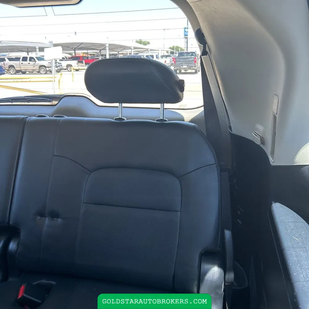 2016 Toyota Land Cruiser Base