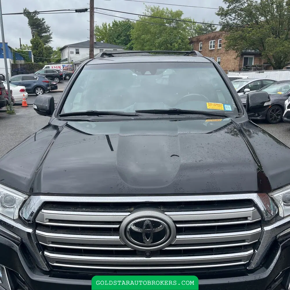 2017 Toyota Land Cruiser Base