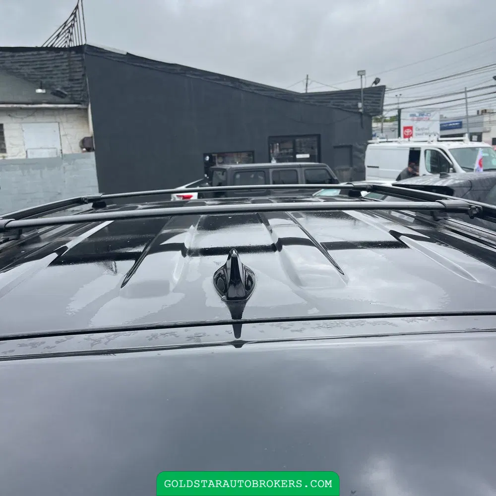 2017 Toyota Land Cruiser Base