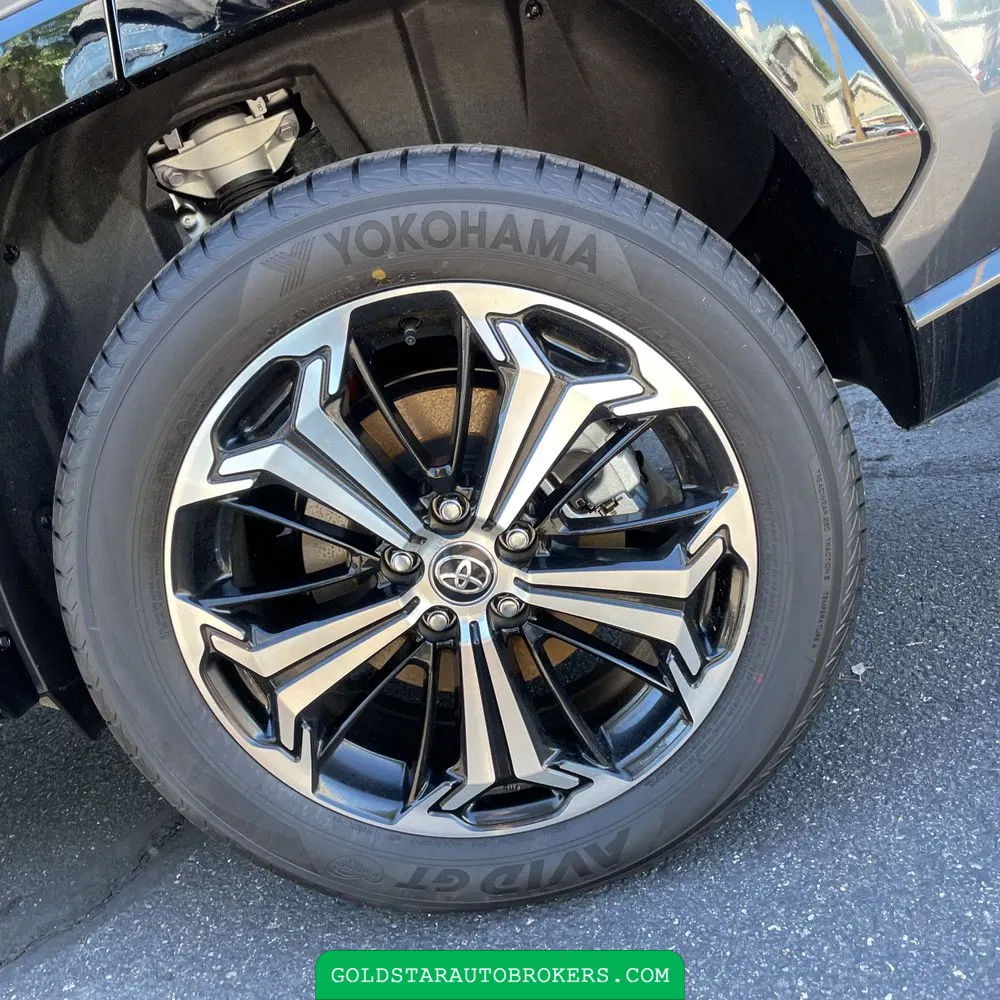 2025 Toyota RAV4 Plug-in Hybrid XSE