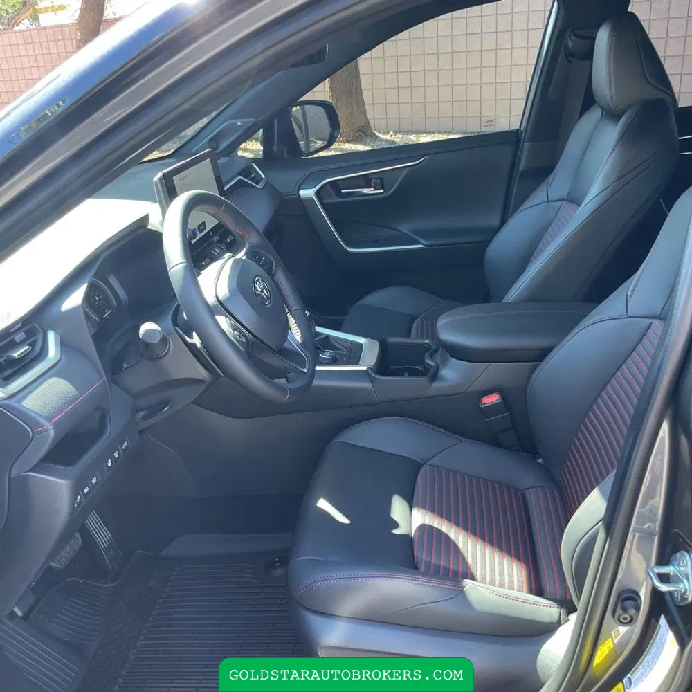 2025 Toyota RAV4 Plug-in Hybrid XSE