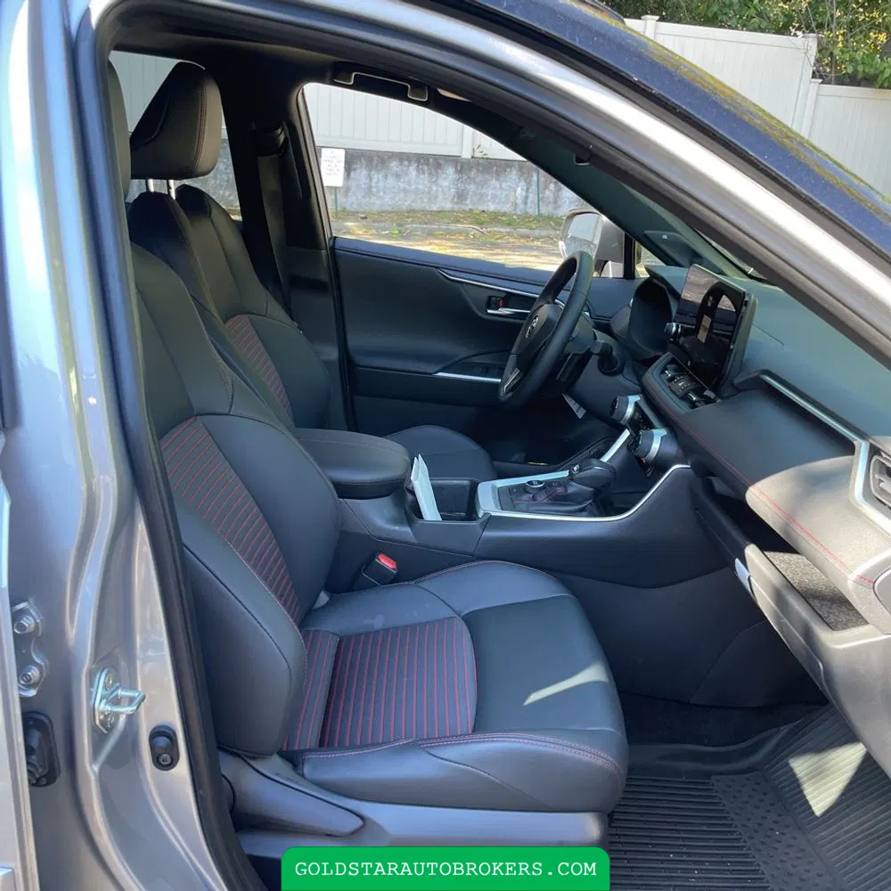 2025 Toyota RAV4 Plug-in Hybrid XSE