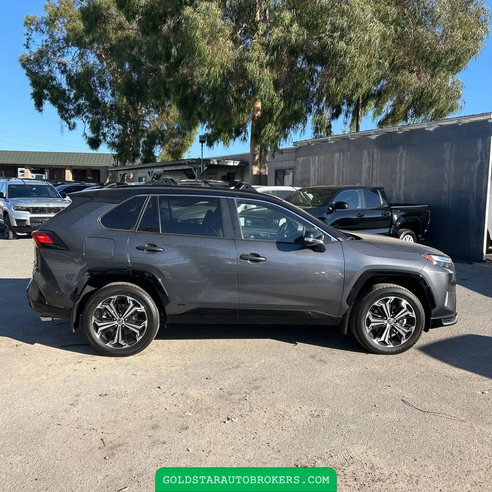 2025 Toyota RAV4 Plug-in Hybrid XSE