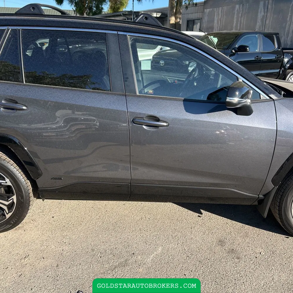 2025 Toyota RAV4 Plug-in Hybrid XSE