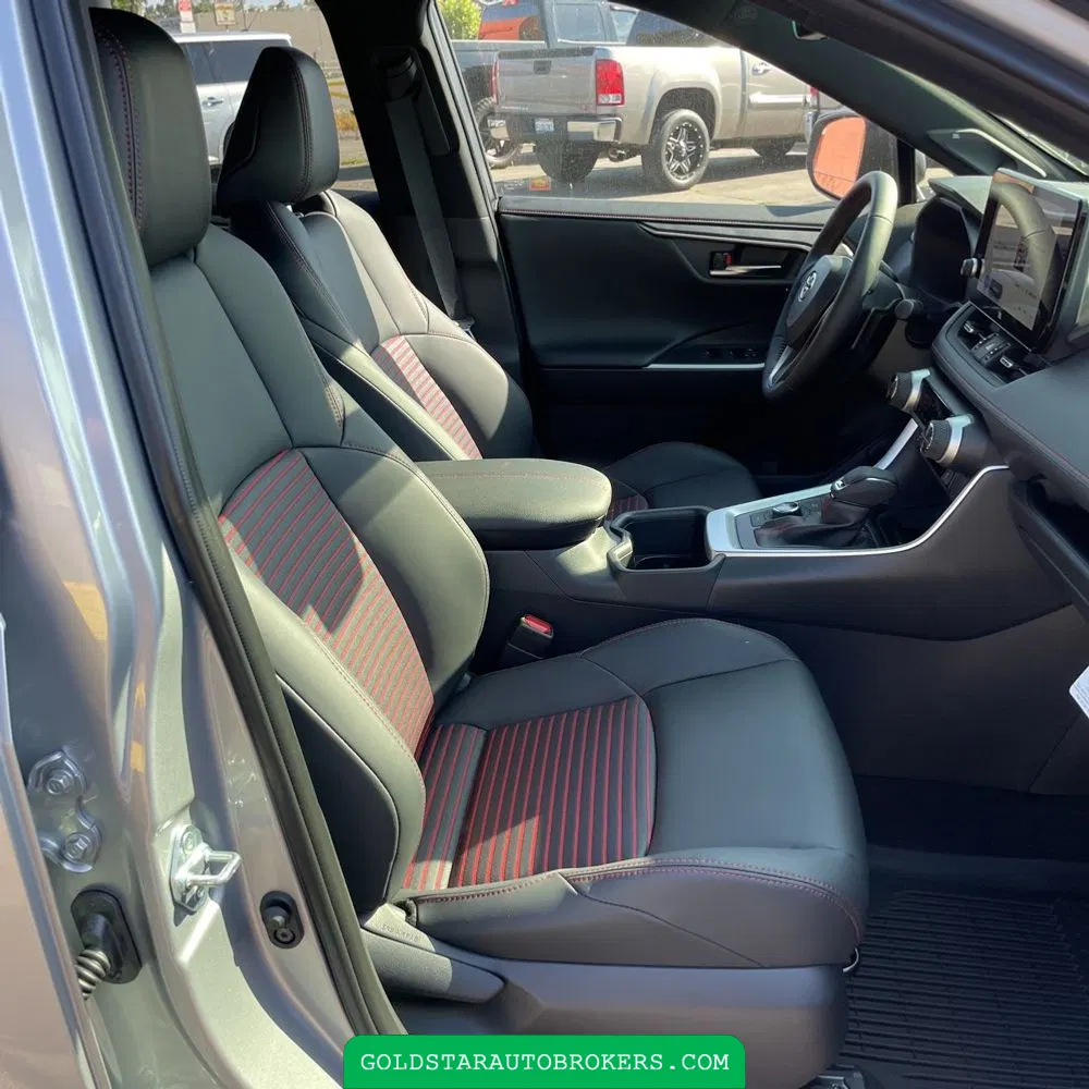 2025 Toyota RAV4 Plug-in Hybrid XSE