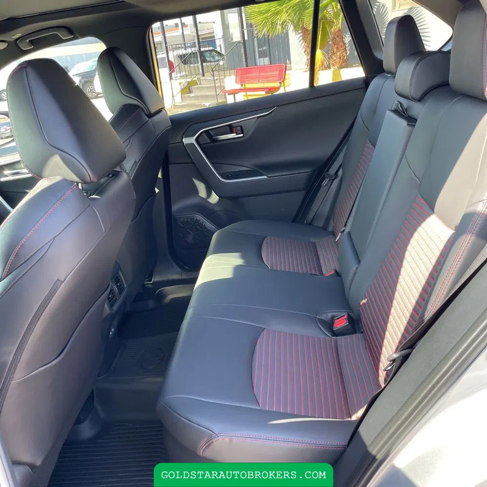 2025 Toyota RAV4 Plug-in Hybrid XSE