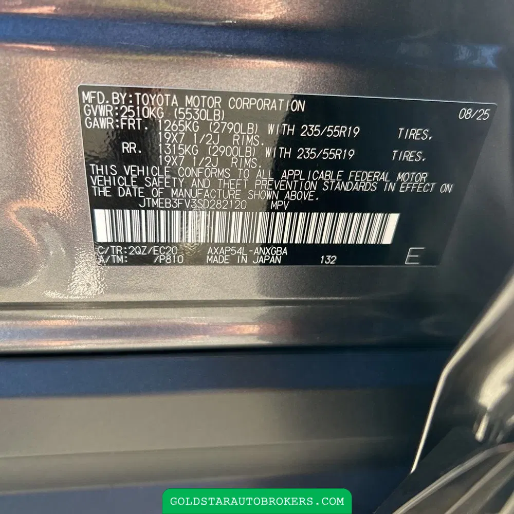 2025 Toyota RAV4 Plug-in Hybrid XSE