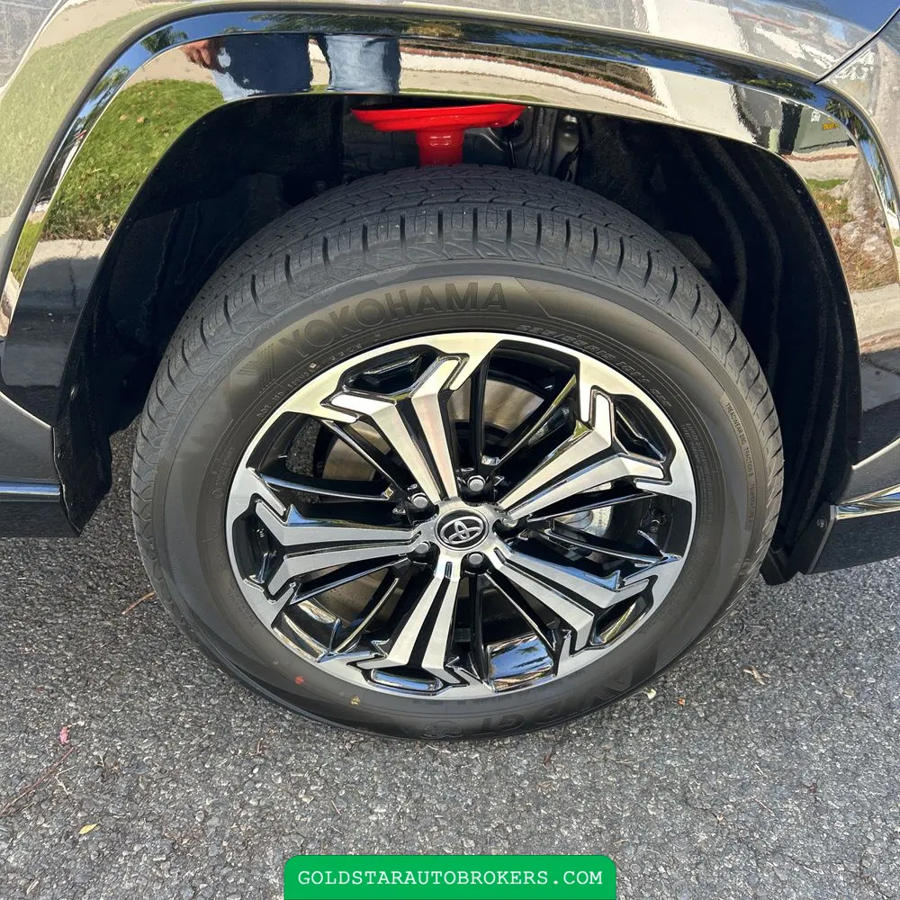 2025 Toyota RAV4 Plug-in Hybrid XSE