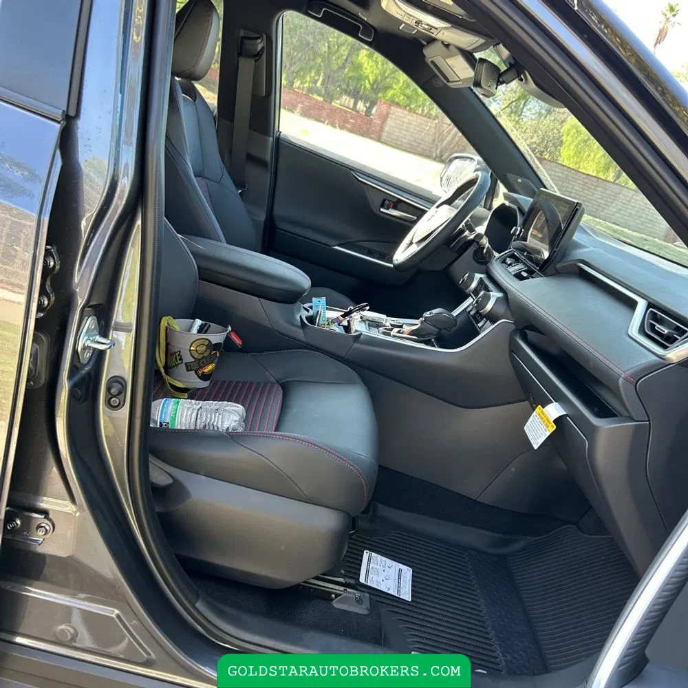 2025 Toyota RAV4 Plug-in Hybrid XSE
