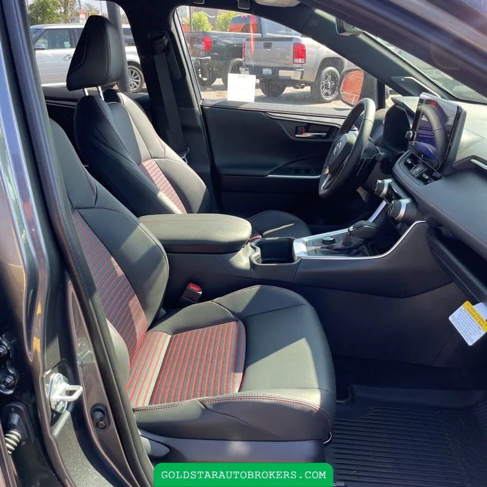 2025 Toyota RAV4 Plug-in Hybrid XSE