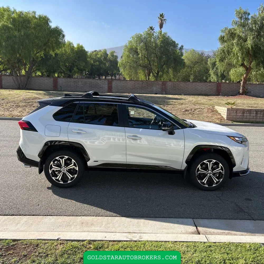 2025 Toyota RAV4 Plug-in Hybrid XSE