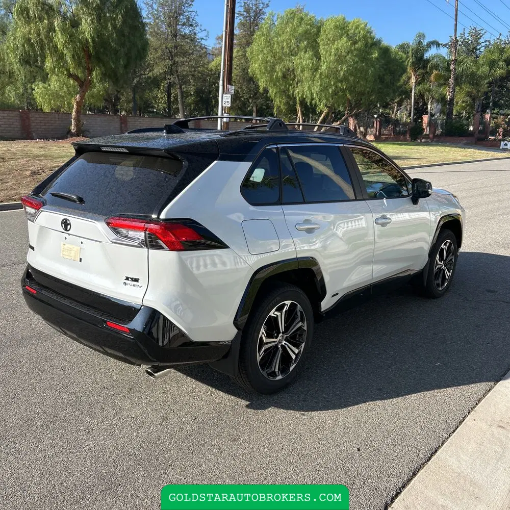2025 Toyota RAV4 Plug-in Hybrid XSE