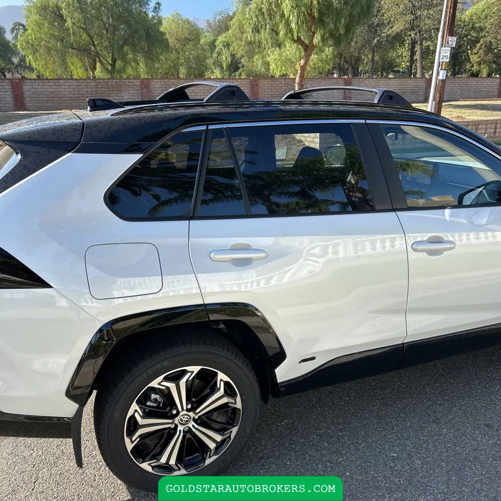2025 Toyota RAV4 Plug-in Hybrid XSE