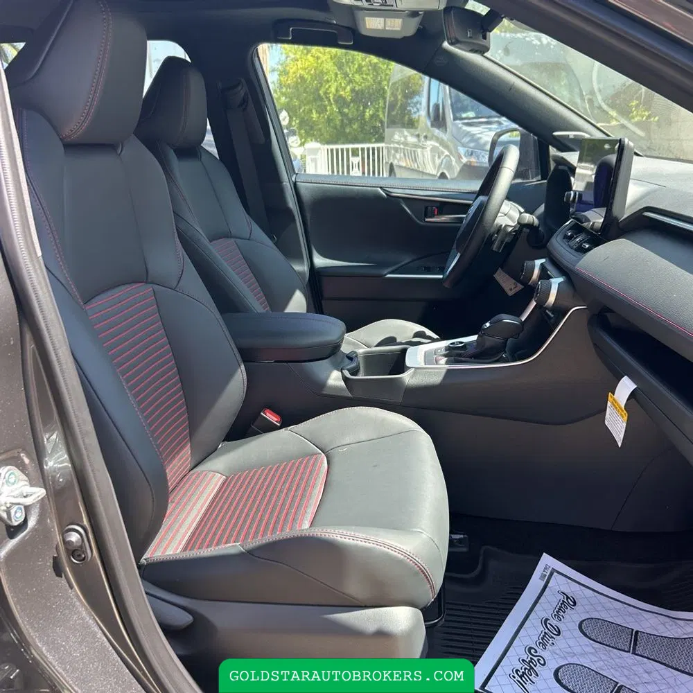 2025 Toyota RAV4 Plug-in Hybrid XSE