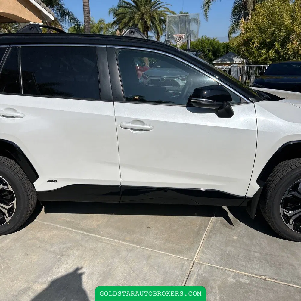 2025 Toyota RAV4 Plug-in Hybrid XSE