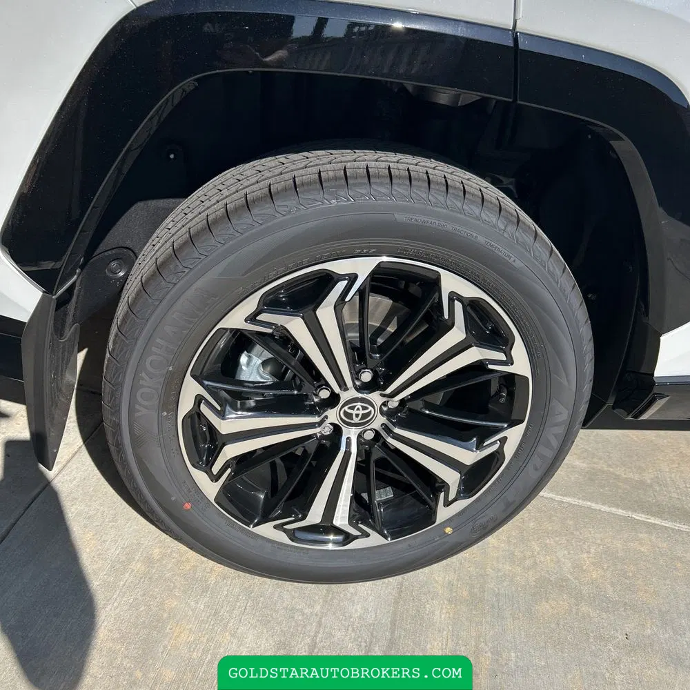 2025 Toyota RAV4 Plug-in Hybrid XSE
