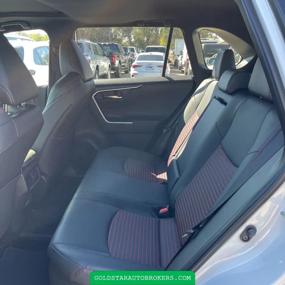 2025 Toyota RAV4 Plug-in Hybrid XSE