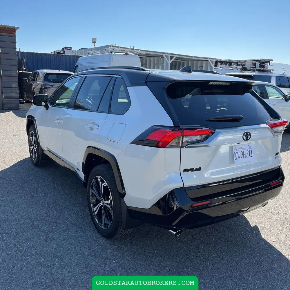 2025 Toyota RAV4 Plug-in Hybrid XSE
