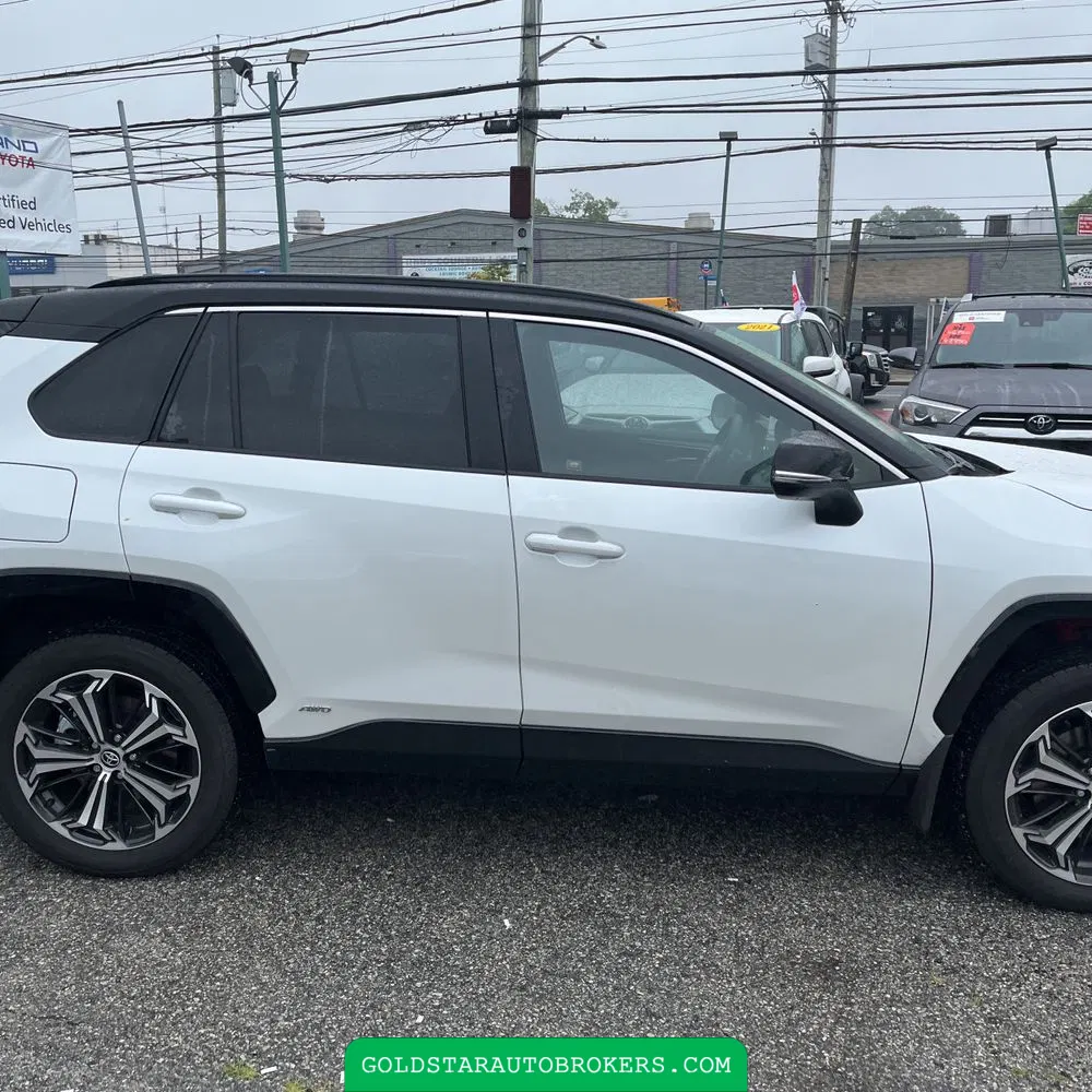 2025 Toyota RAV4 Plug-in Hybrid XSE