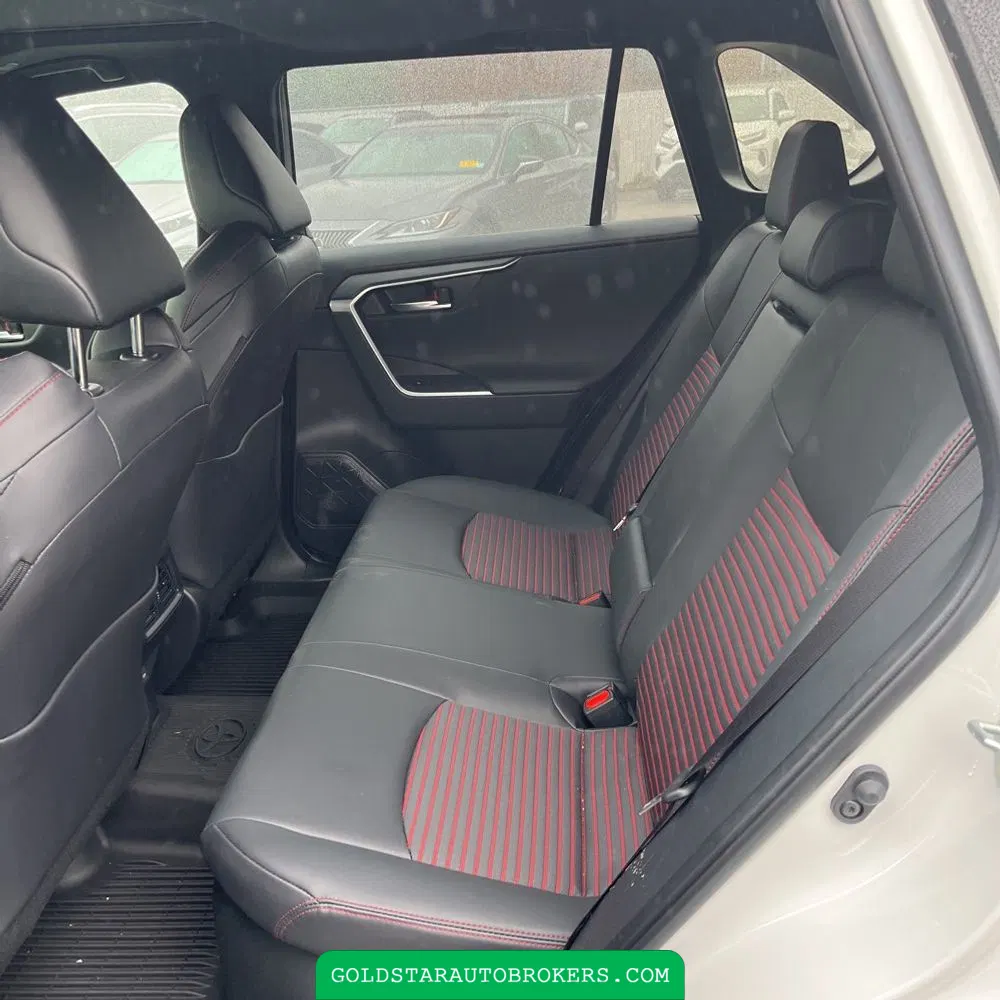 2025 Toyota RAV4 Plug-in Hybrid XSE