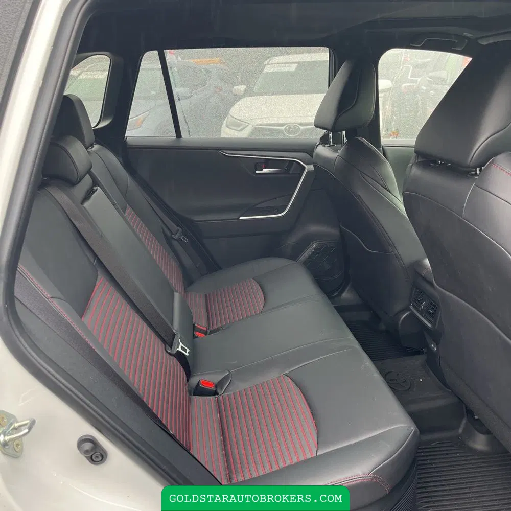 2025 Toyota RAV4 Plug-in Hybrid XSE