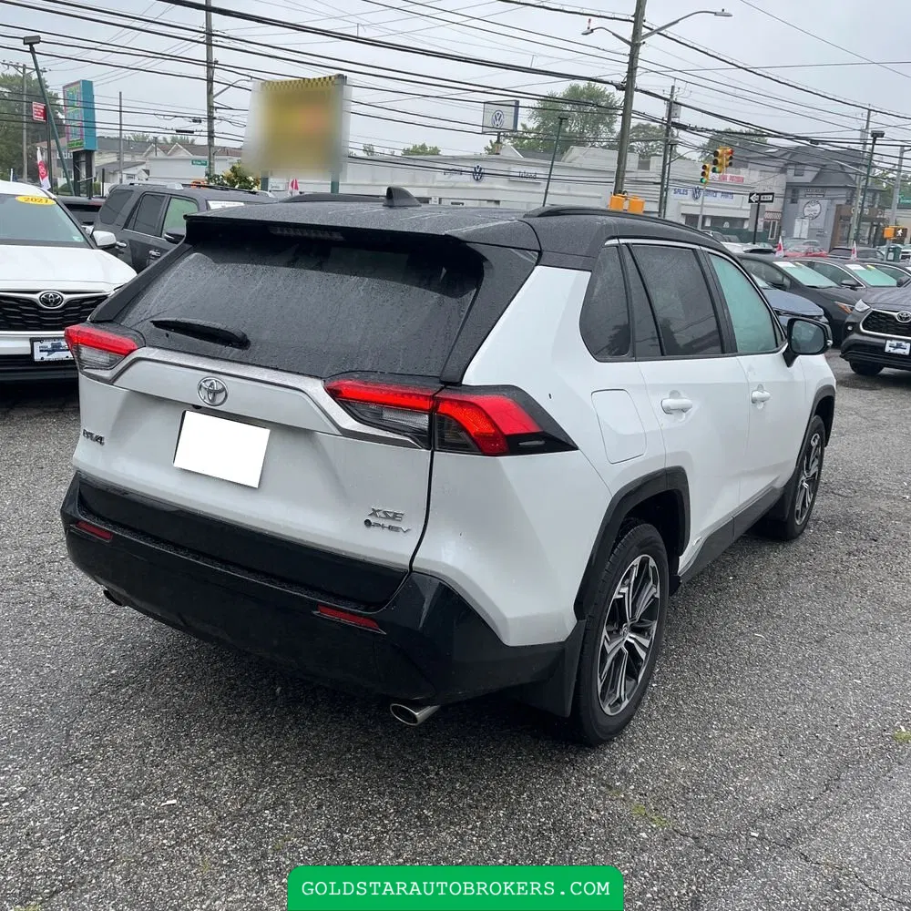 2025 Toyota RAV4 Plug-in Hybrid XSE