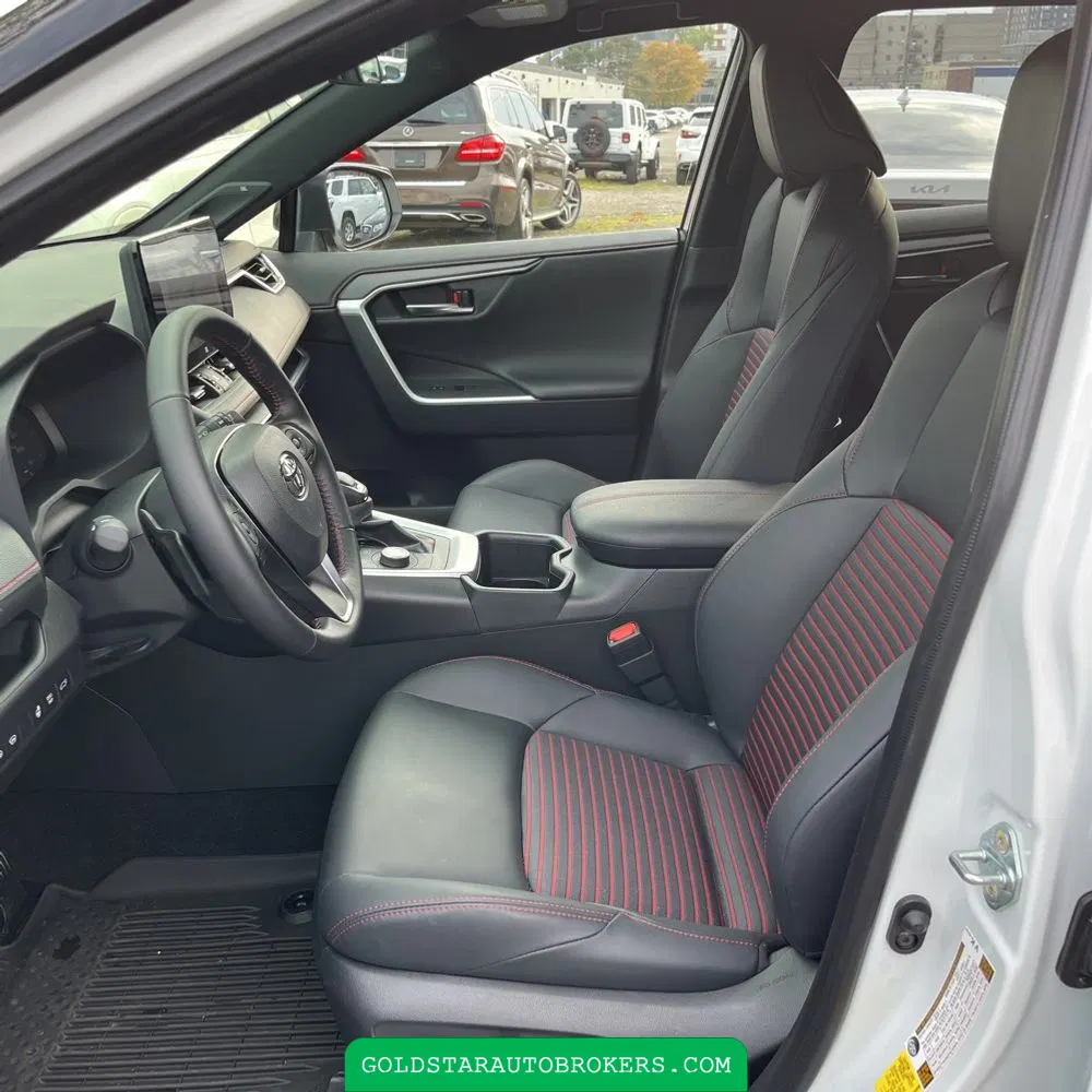 2025 Toyota RAV4 Plug-in Hybrid XSE