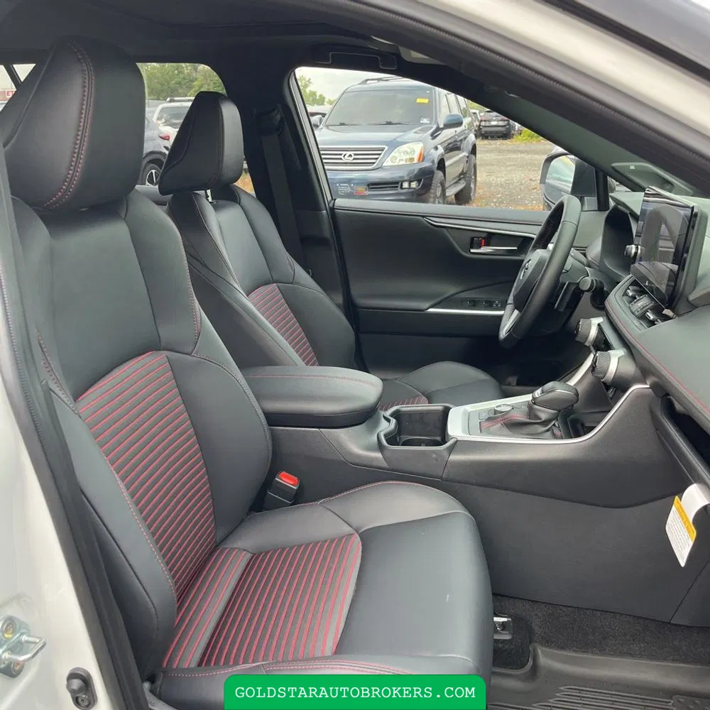 2025 Toyota RAV4 Plug-in Hybrid XSE