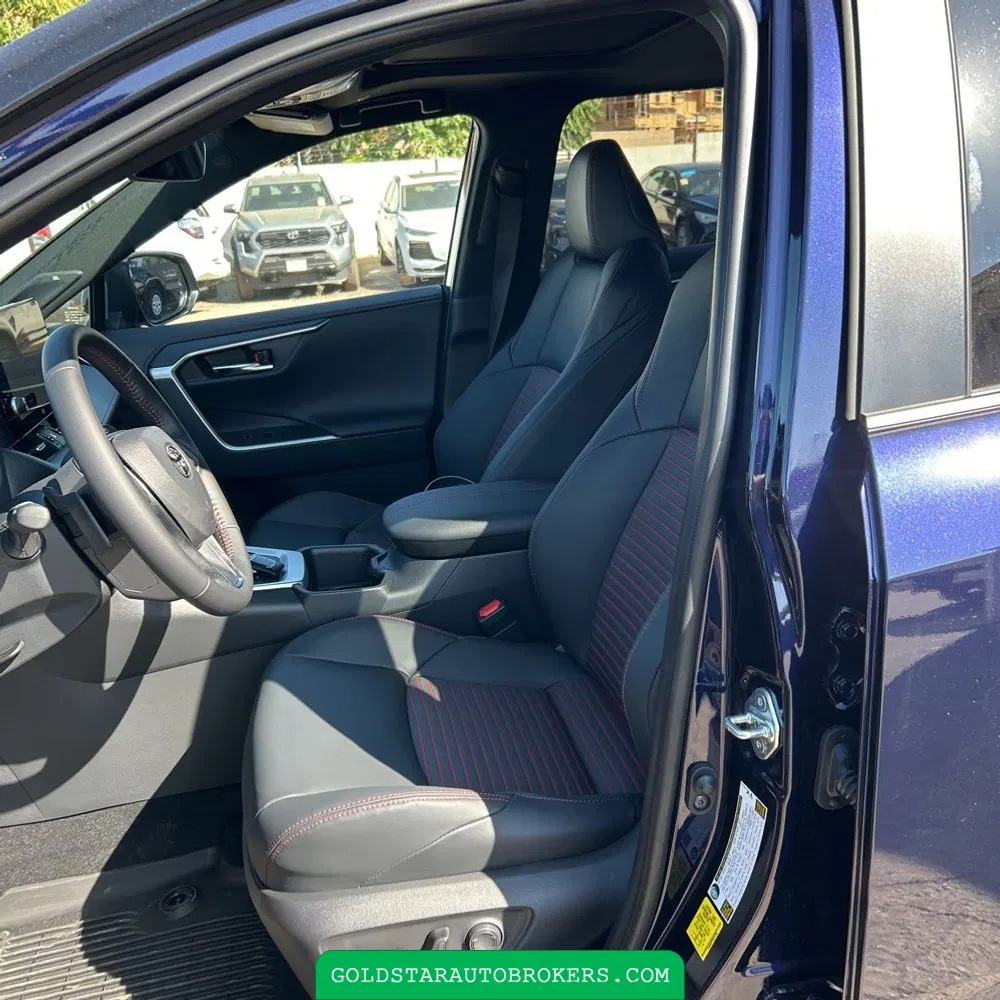 2025 Toyota RAV4 Plug-in Hybrid XSE
