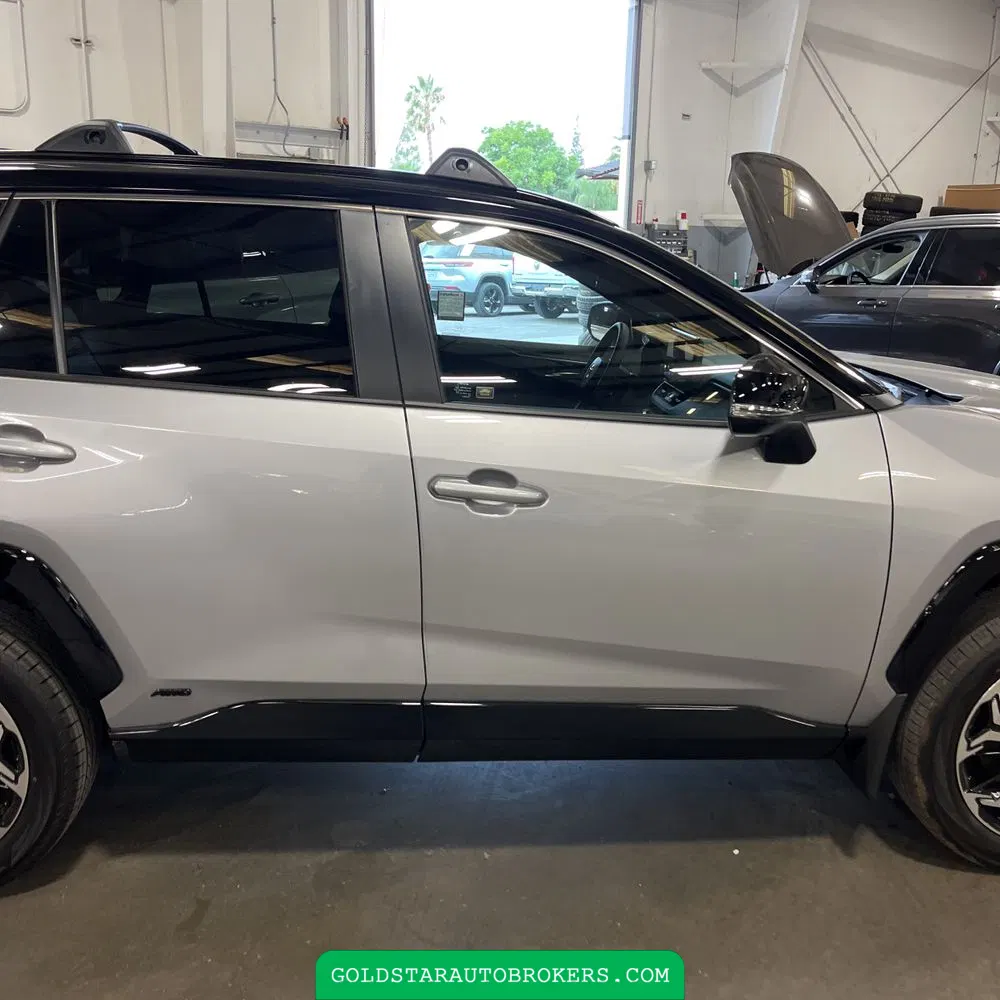 2025 Toyota RAV4 Plug-in Hybrid XSE