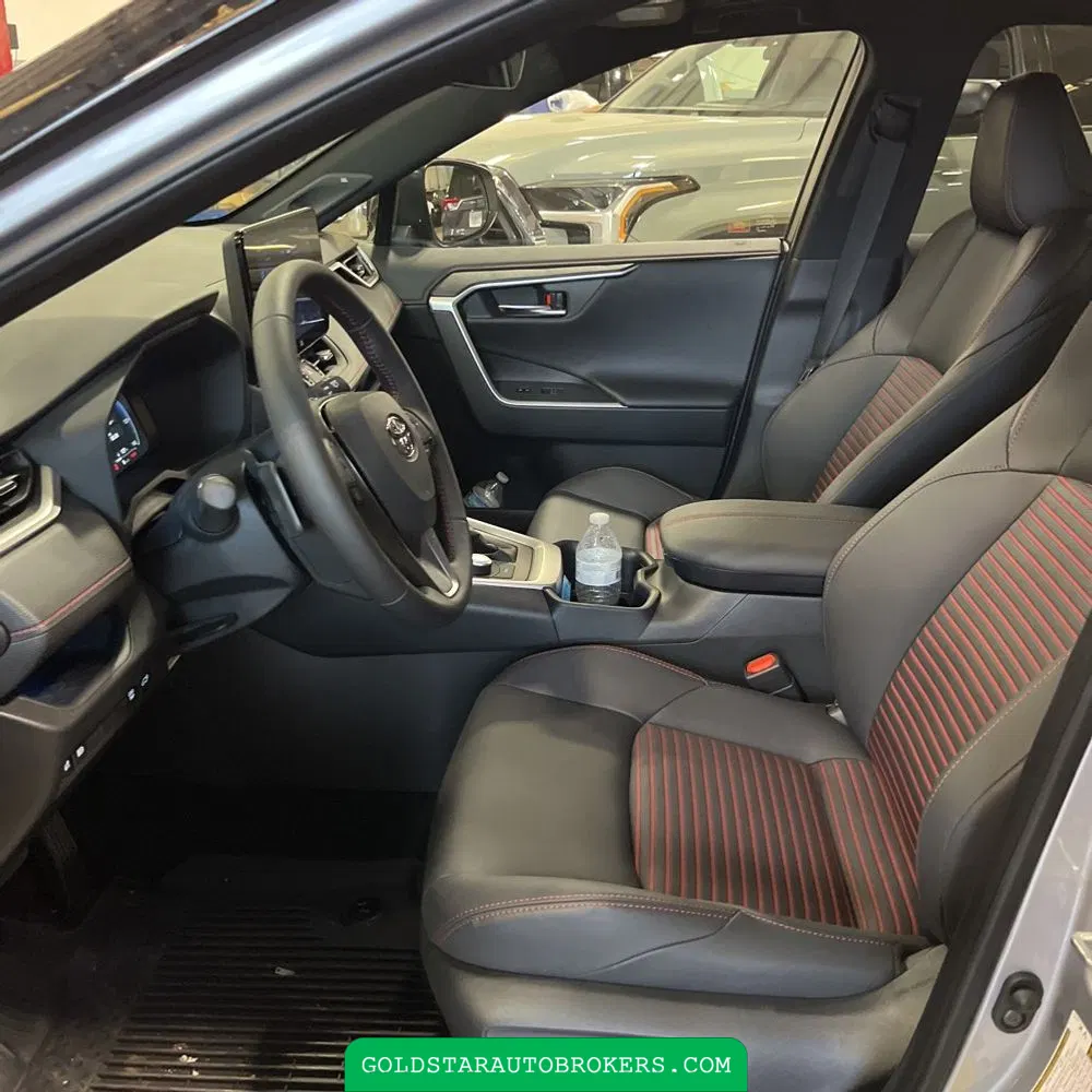 2025 Toyota RAV4 Plug-in Hybrid XSE