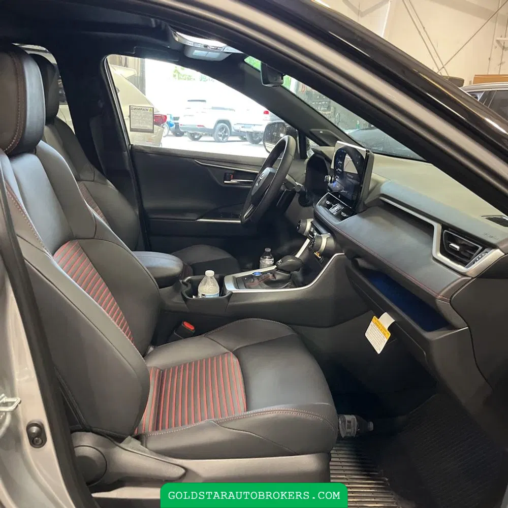2025 Toyota RAV4 Plug-in Hybrid XSE