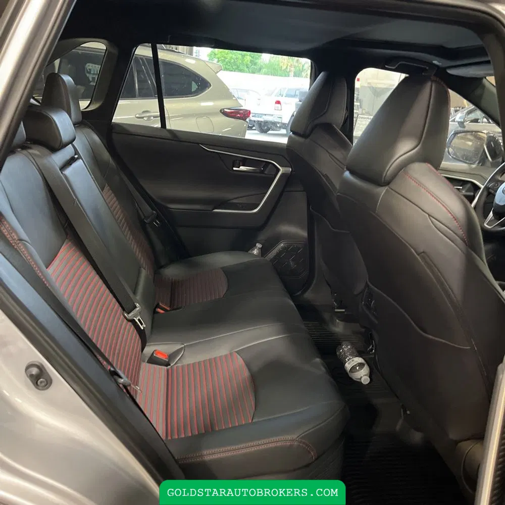 2025 Toyota RAV4 Plug-in Hybrid XSE