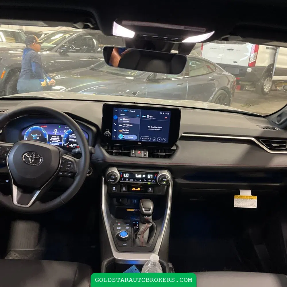 2025 Toyota RAV4 Plug-in Hybrid XSE