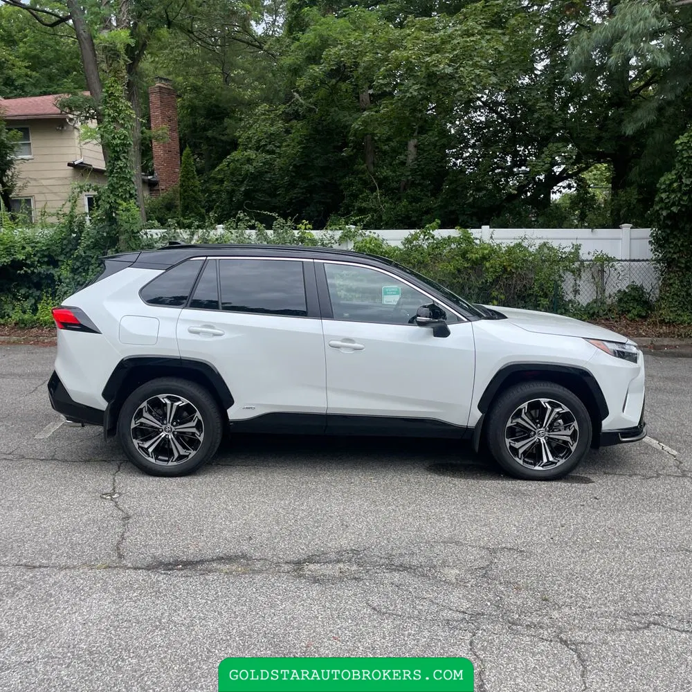 2025 Toyota RAV4 Plug-in Hybrid XSE