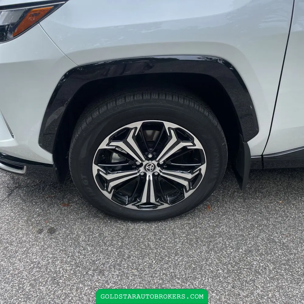 2025 Toyota RAV4 Plug-in Hybrid XSE