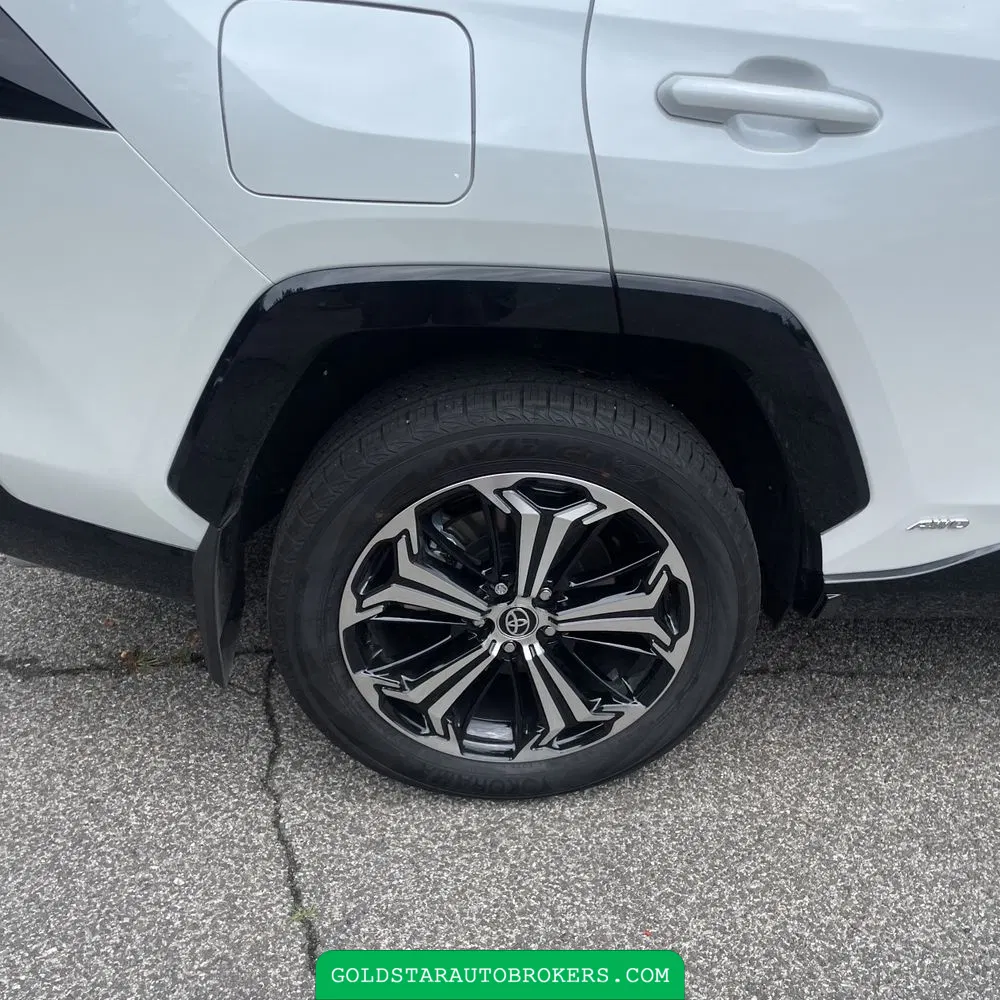 2025 Toyota RAV4 Plug-in Hybrid XSE