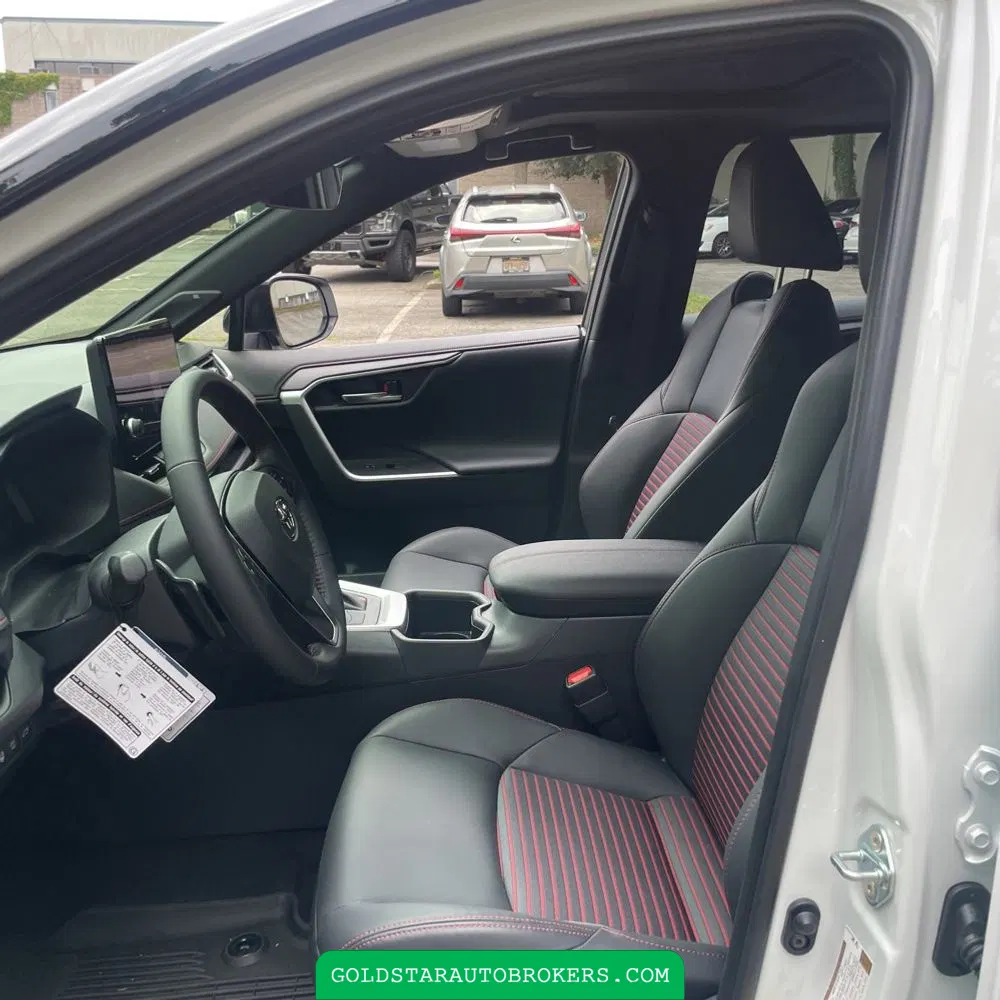 2025 Toyota RAV4 Plug-in Hybrid XSE