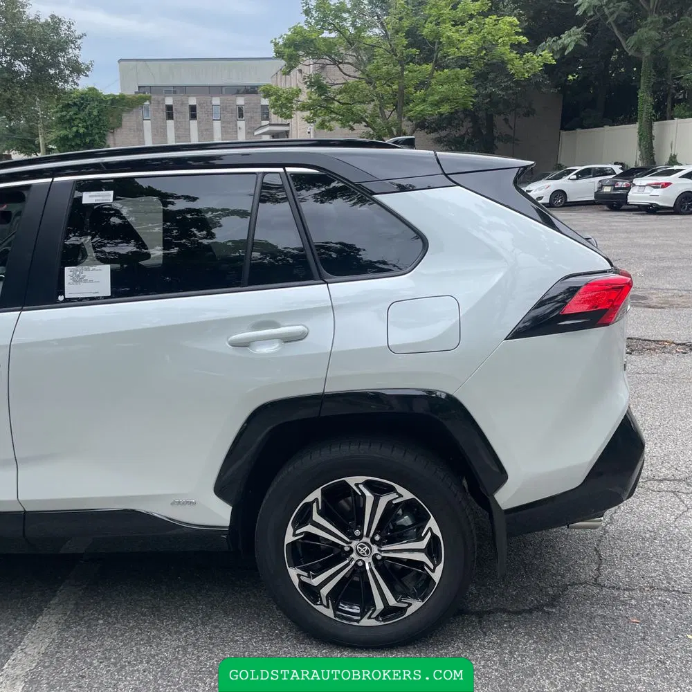 2025 Toyota RAV4 Plug-in Hybrid XSE