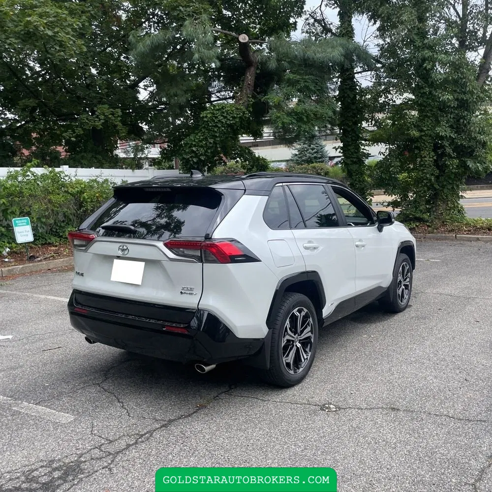 2025 Toyota RAV4 Plug-in Hybrid XSE