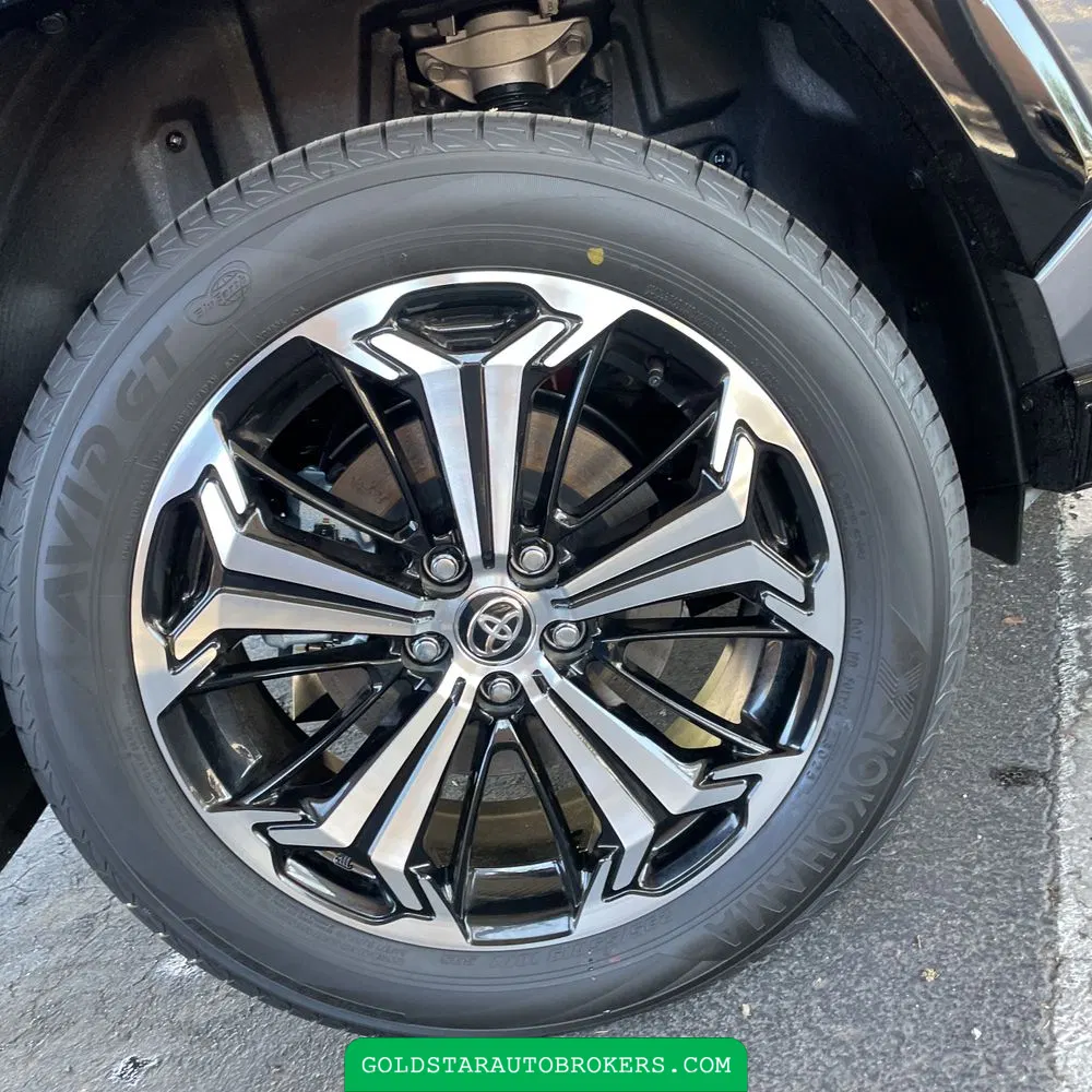 2025 Toyota RAV4 Plug-in Hybrid XSE