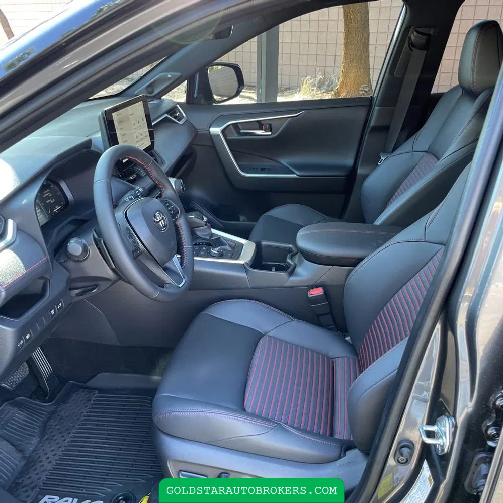 2025 Toyota RAV4 Plug-in Hybrid XSE