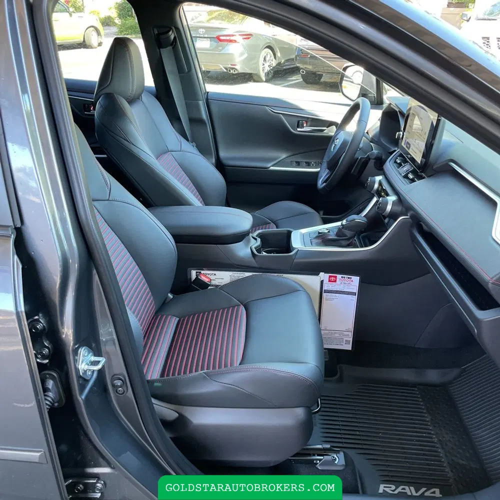 2025 Toyota RAV4 Plug-in Hybrid XSE