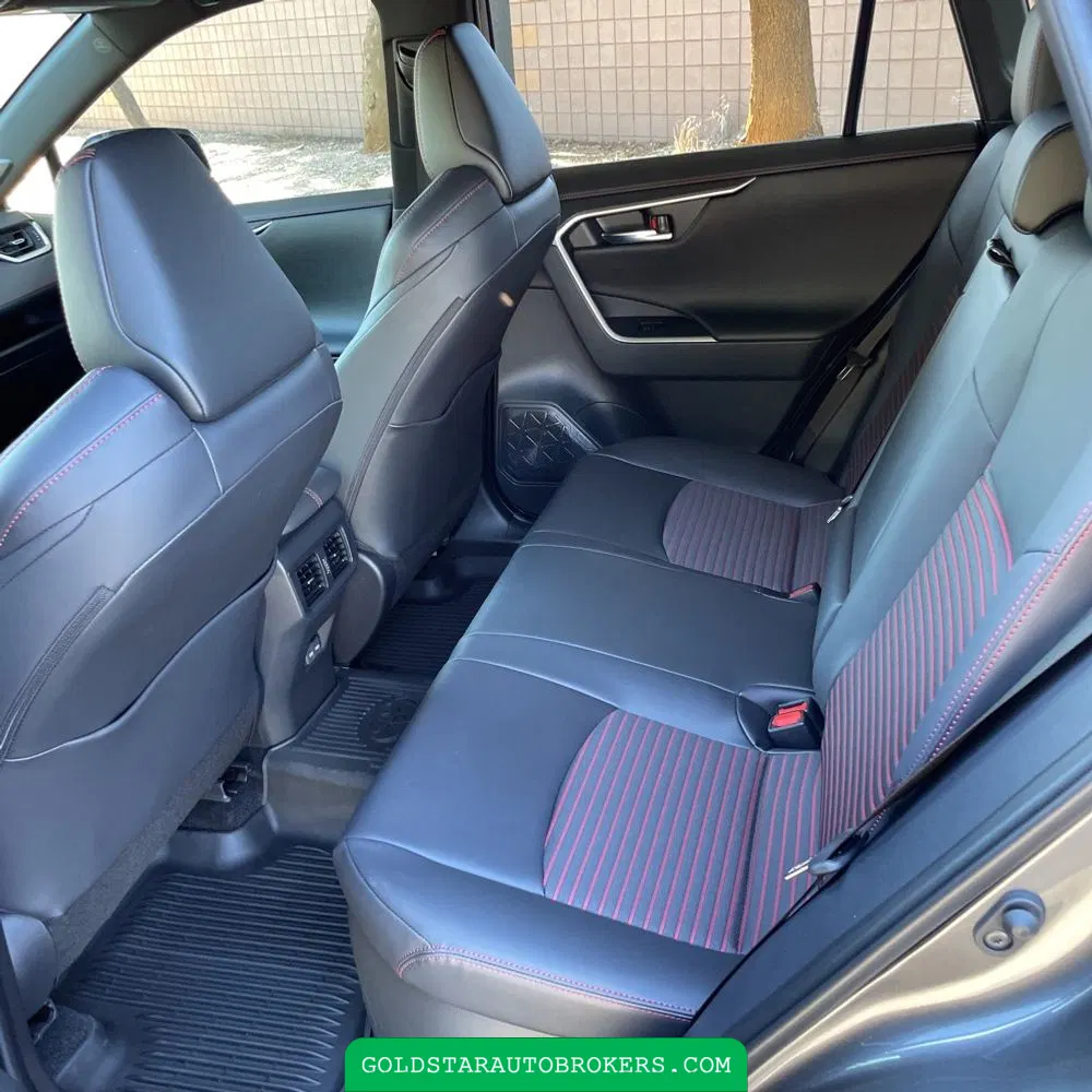 2025 Toyota RAV4 Plug-in Hybrid XSE