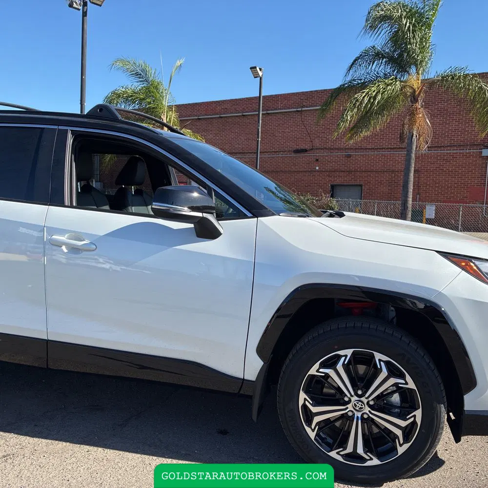 2025 Toyota RAV4 Plug-in Hybrid XSE