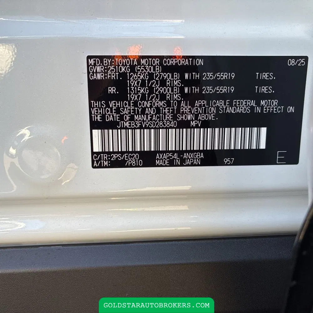 2025 Toyota RAV4 Plug-in Hybrid XSE