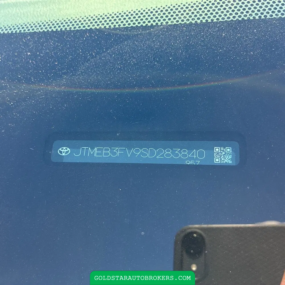 2025 Toyota RAV4 Plug-in Hybrid XSE