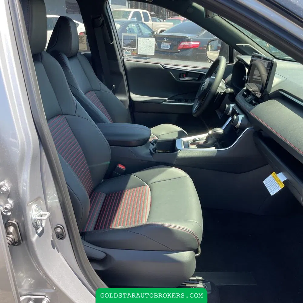 2025 Toyota RAV4 Plug-in Hybrid XSE